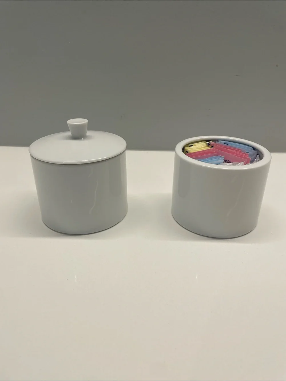 🥛 Crate & Barrel White Porcelain Creamer and Sugar Set, Set of 2 🥛